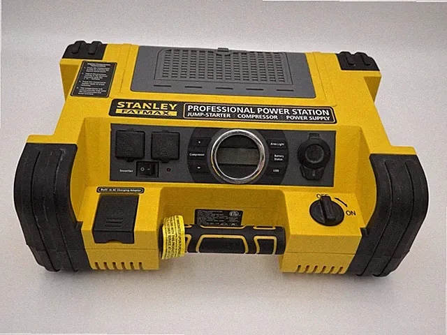 Stanley FATMAX PPRH5DS Multipurpose Power Station 12V Compressor | Jump-Start